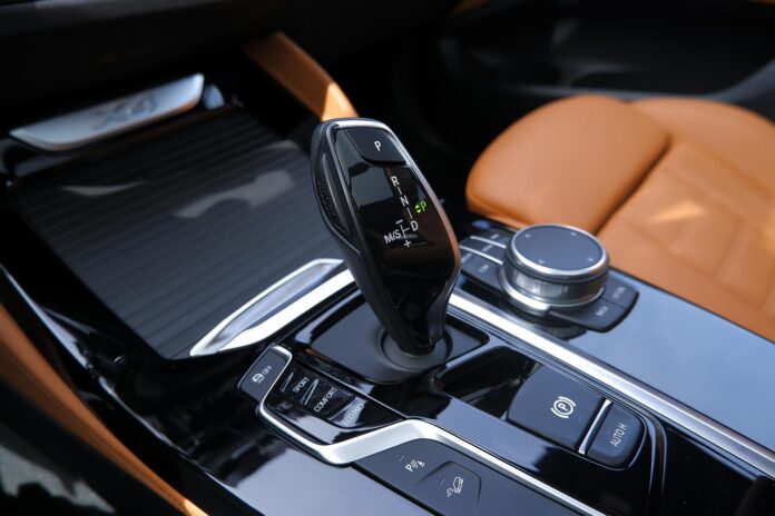 mobil listrik baterai generasi baru